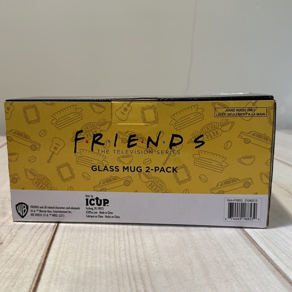 Friends Glass Mug 2 Pack - Picture 3 of 6